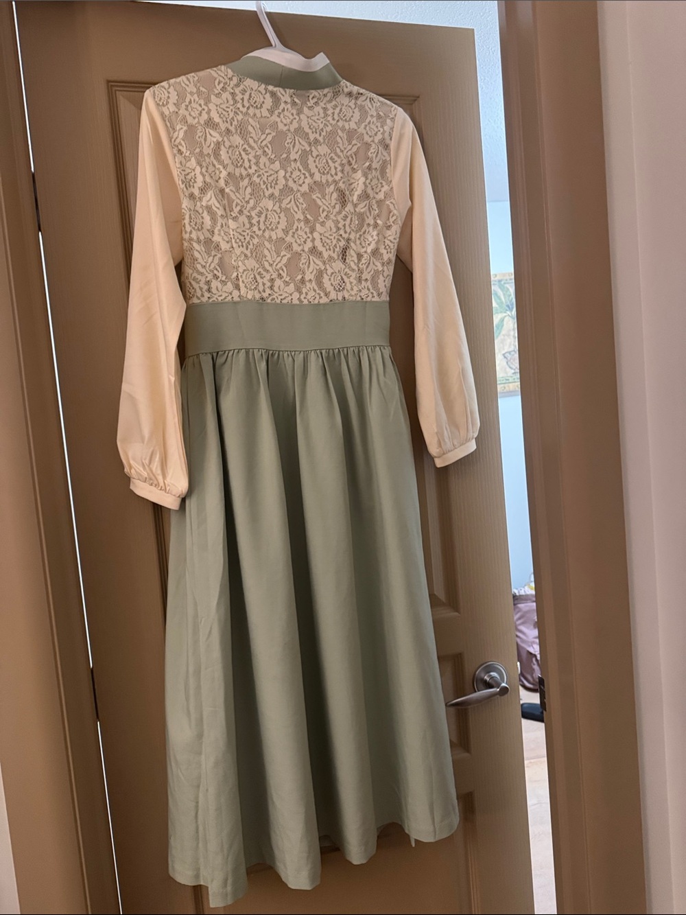 Women's Lace Bodice Wrap Midi Dress in Sage and Cream - Picture 3 of 3
